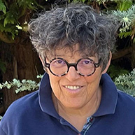 sylvie Breton, Présidente de France Adot 72, accompagnée par In Altum Communication