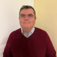 Aymard Blouère directeur du centre de la Solitude du Sauveur qui a commandé la formation "L'art de bien servir à table"à Axelle de Feraudy n Altum communication 